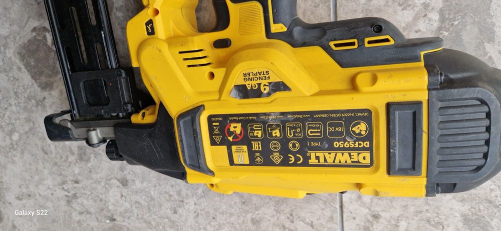 Dewalt rotopercutor, pistol de capse pe acumulator