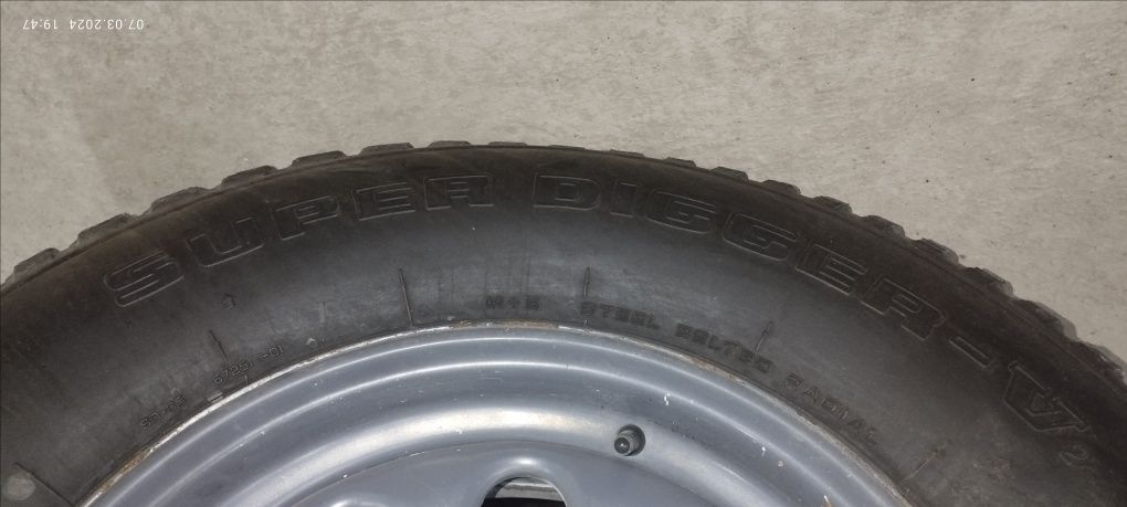 Продам 215/80R15 с дисками