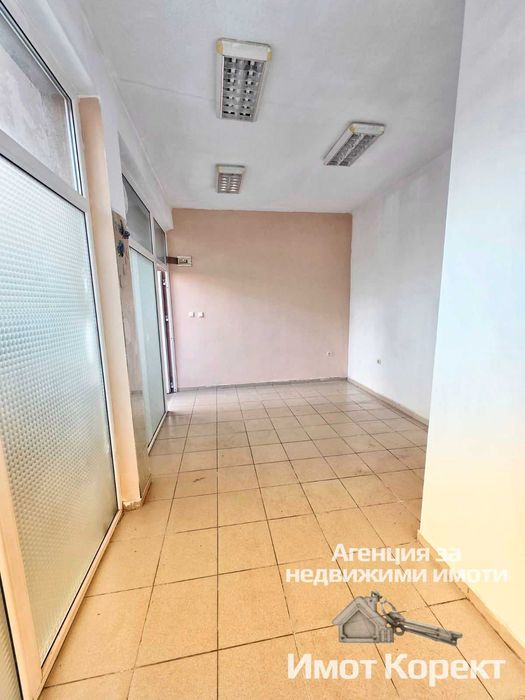 Имот Корект продава Търговсо помещение - Магазин, кв. Зъбче