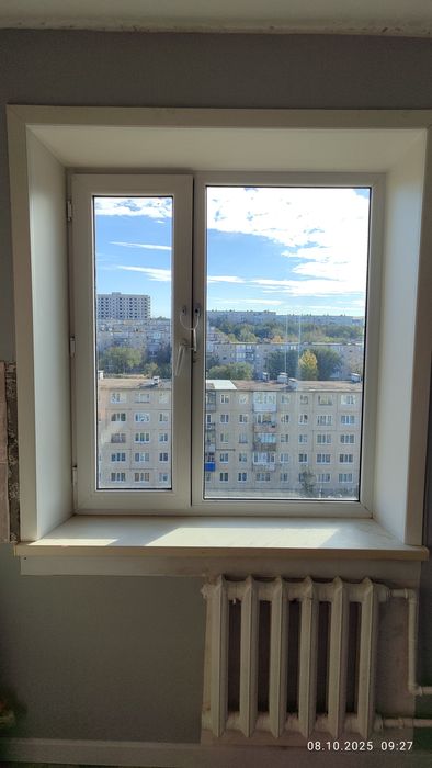 Продам окна пластивое 3 одинаковых
