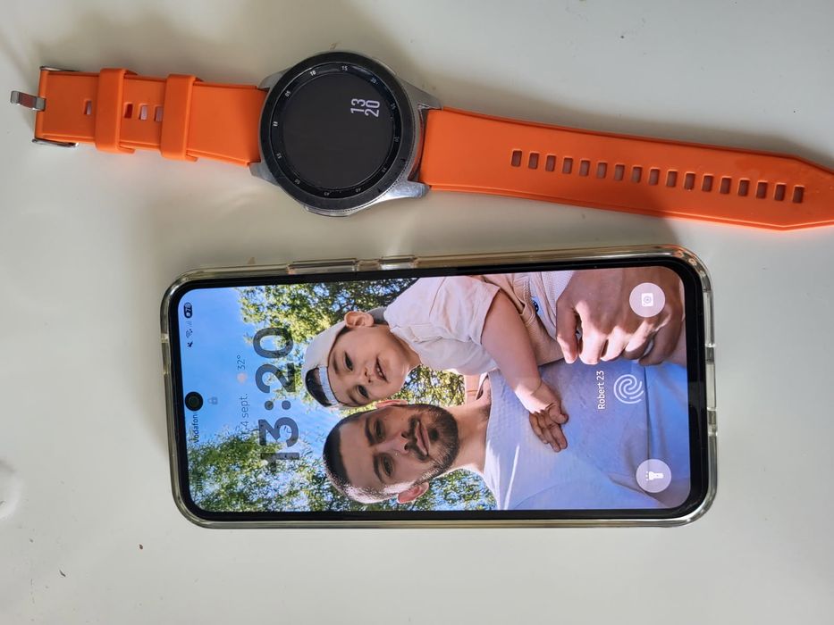 Vand SAMSUNG GALAXY A54 5G pus un galaxy watch SM-R800