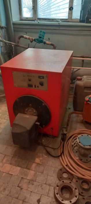 печь дизельная  "Sparmatic SE" сделана в Германии рабочая