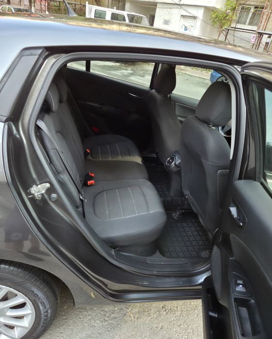 Vând Fiat Bravo 1,6 Diesel fabricatie 2013