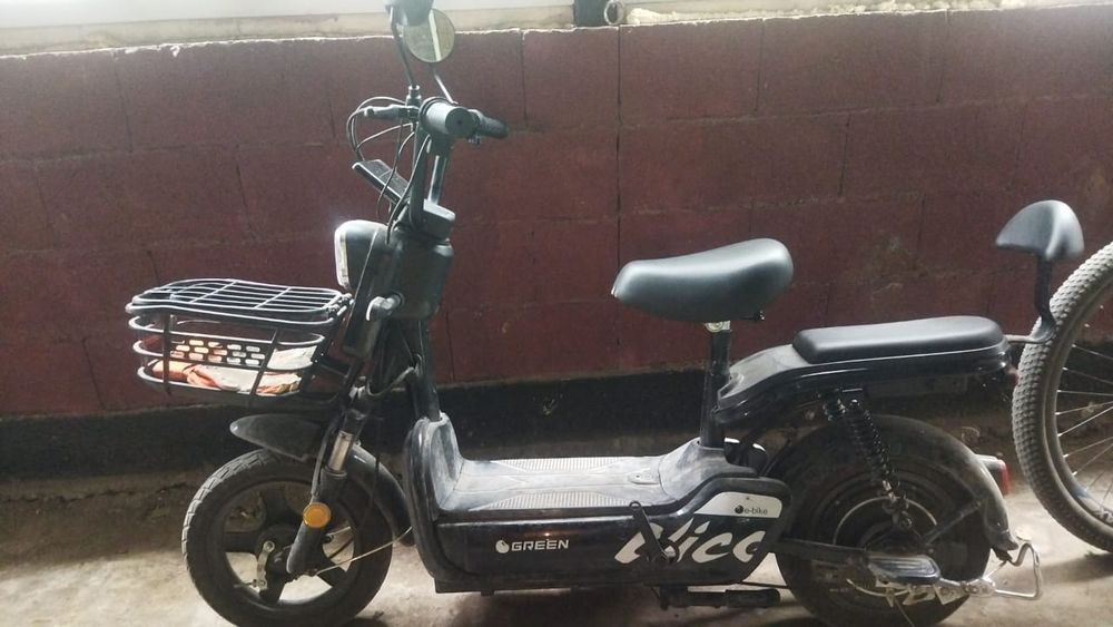 Электро скутер в хорошем состоянии обмен есть на что то интересное ии