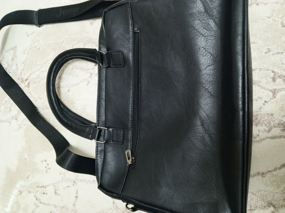 Портфель кожаный, для ноутбука и документов