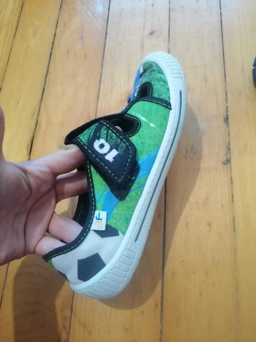 Гуменки за детска градина подходящи 30 и 32 номер