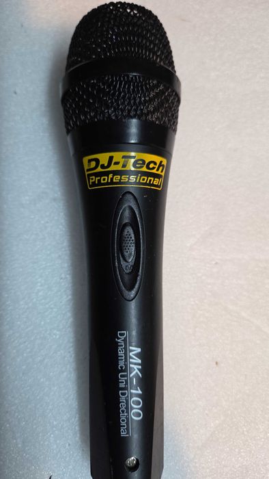 Microfon dinamic profesional DJ-Tech MK100