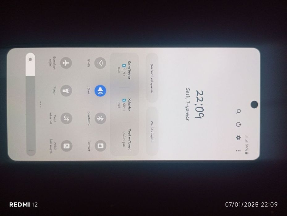 Samsung A71 6/128 2 ta simkartali xech qati alishmagan ekran tiniq