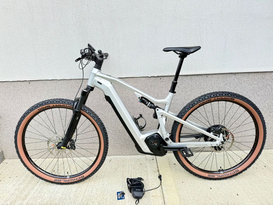 Bicicleta electrica Focus Thron 2 XL Bosch CX bat750wh full suspension