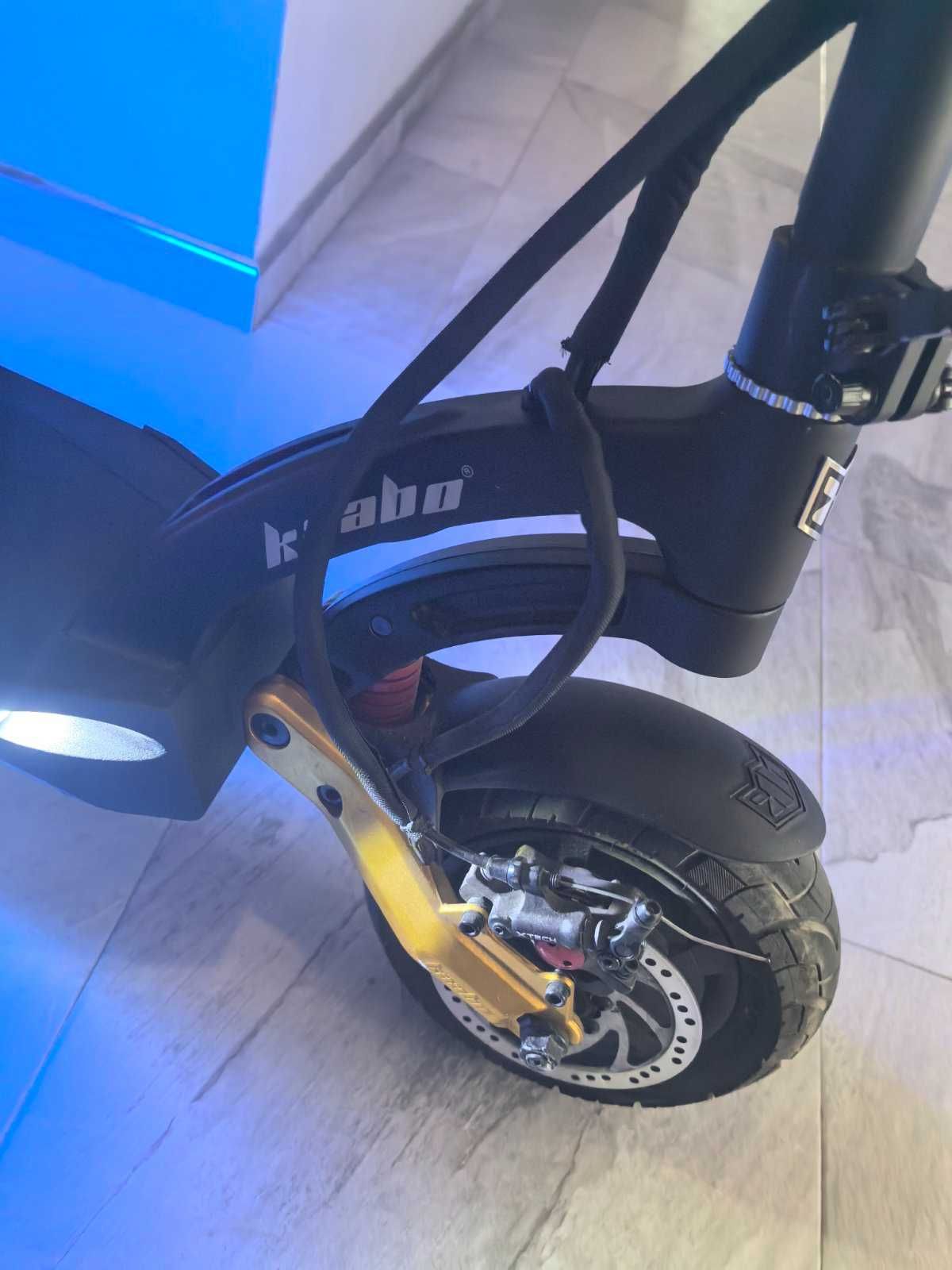 Електрически скутер (тротинетка ] Kaabo Mantis 10 Dual Plus