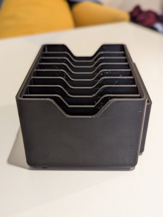 Органайзер за кейсове 3D принтиран