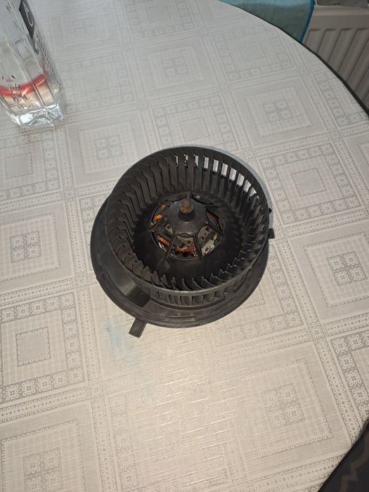 Ventilator habitaclu