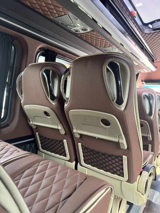 Inchirieri autocare si microbuze IAȘI