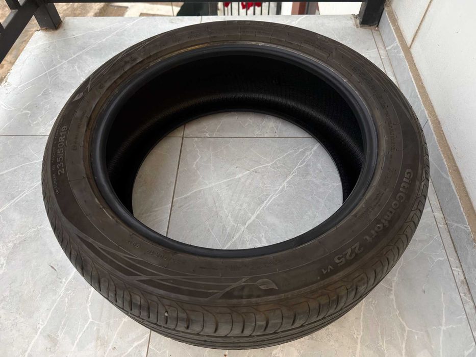 GitiComfort 235/50R19