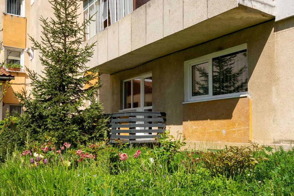 Vand apartament 2 camere sau schimb cu ceva asemanator in Targu Mures