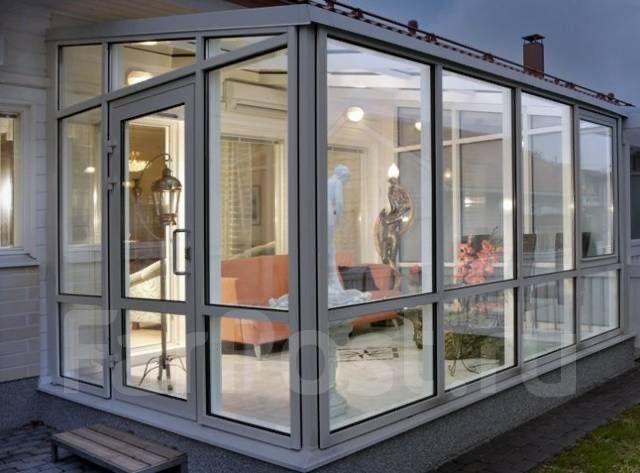 Тамбурный блок, входная группа.