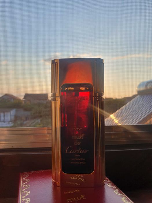 Parfum  Must de Cartier