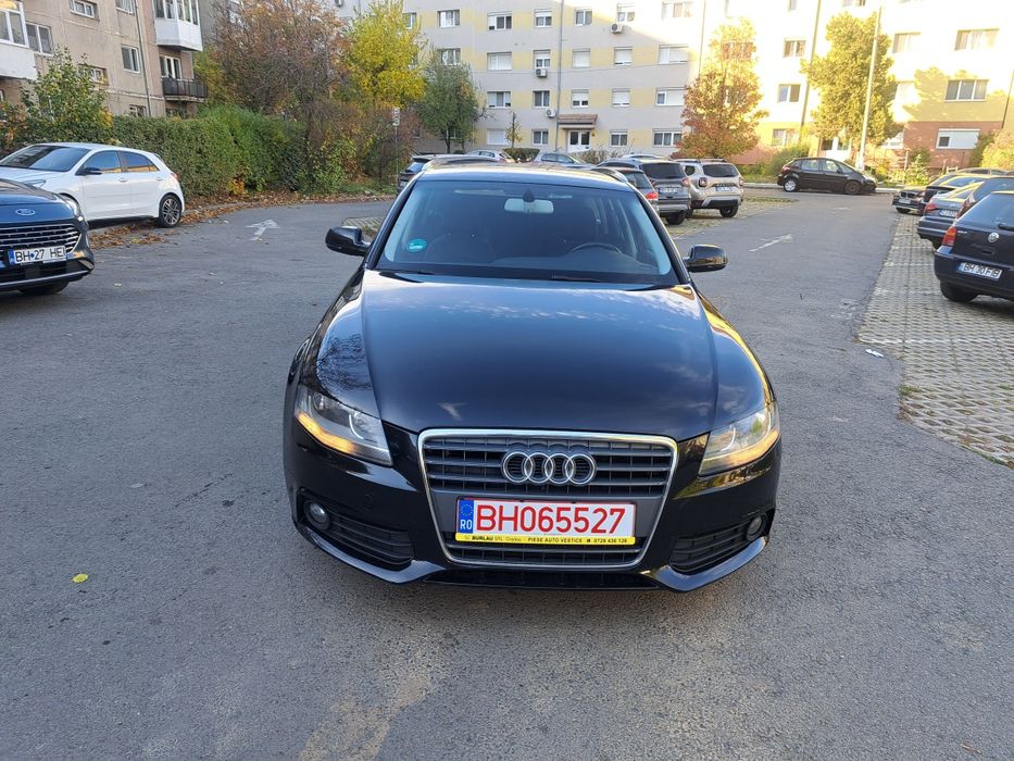 Vând audi a4 b8 2.0tdi 143cp