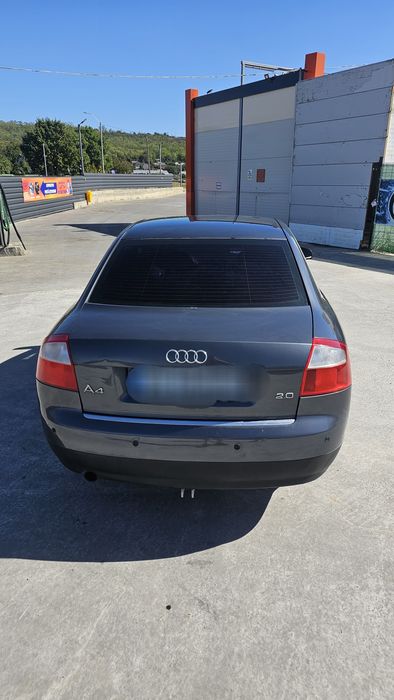 Vând Audi a4 2002