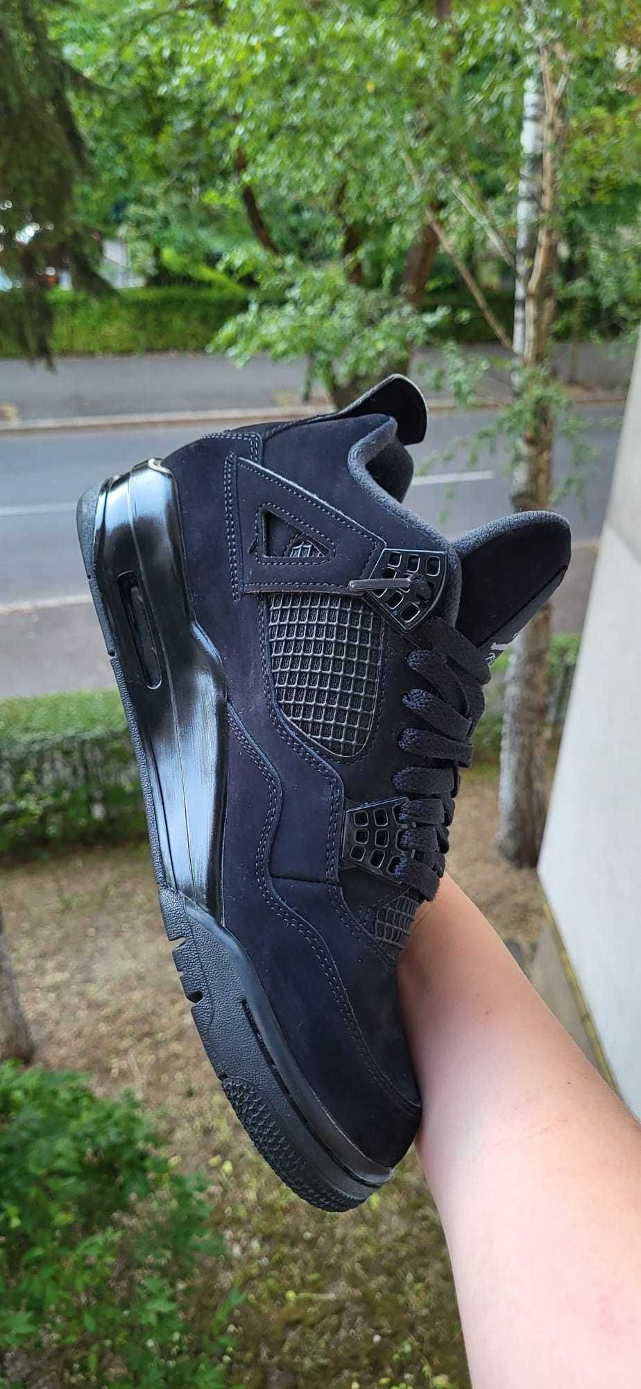 Jordan 4 black cat