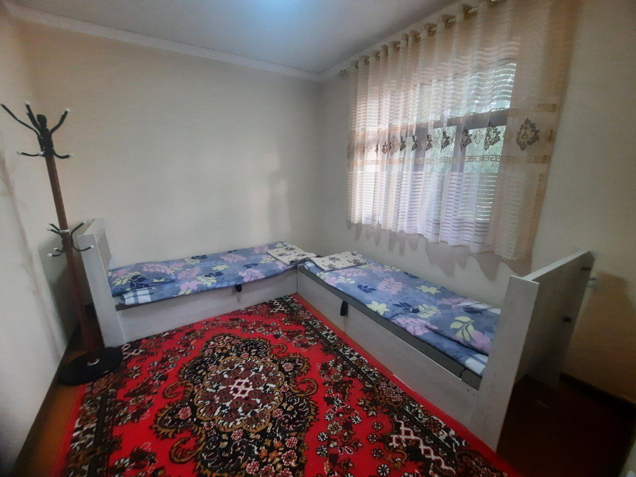 Oqtosh dacha yangi