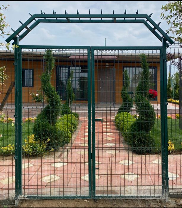 Дворни врати -Пешеходни и Портални - оградни пана - оградни колове