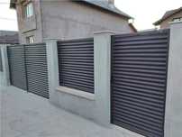 Construim garduri si porti din sipca metalica, panouri stil jaluzele,