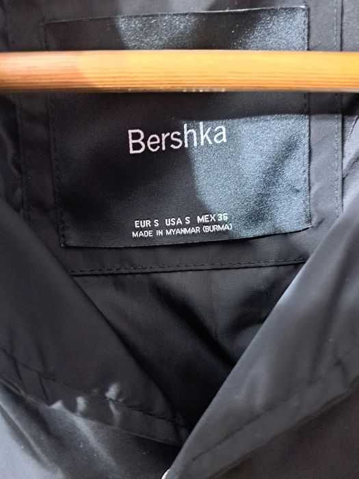 Bluza Bershka Neagra