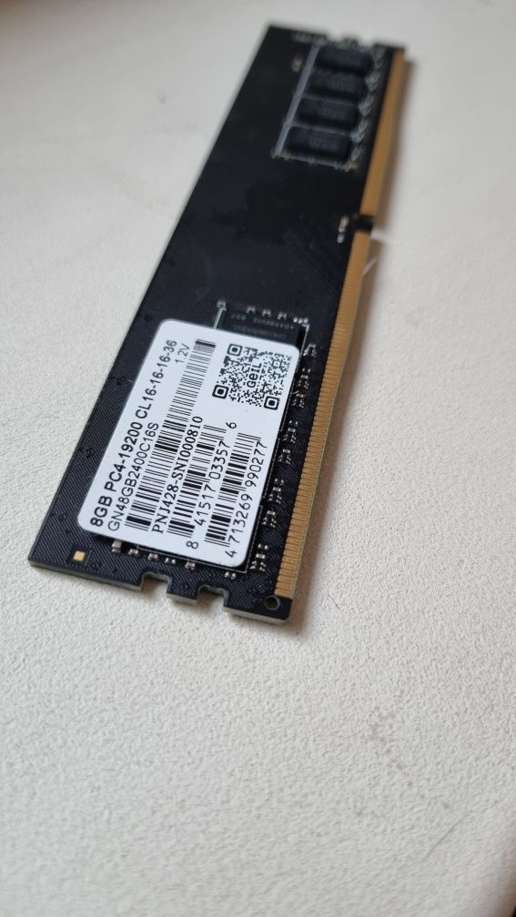 Оперативная память 8гб DDR4 Geil