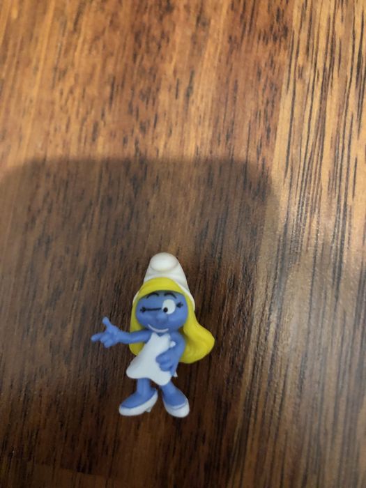 7 ștrumfi 7 lei/bucata