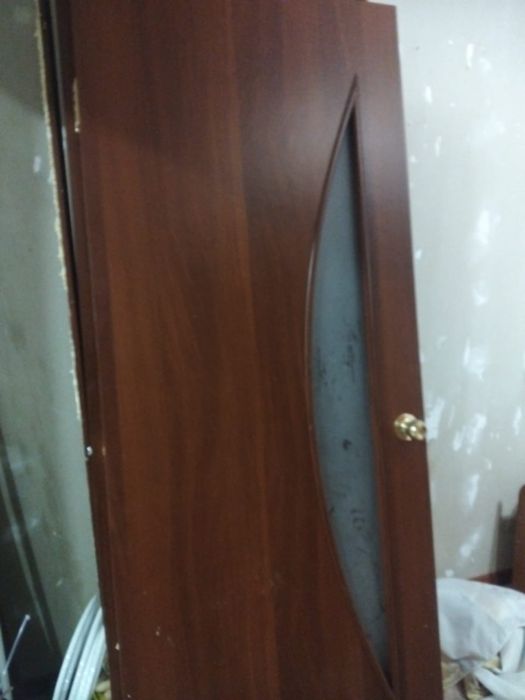 Продам межкоммнатные двери 4 шт.
