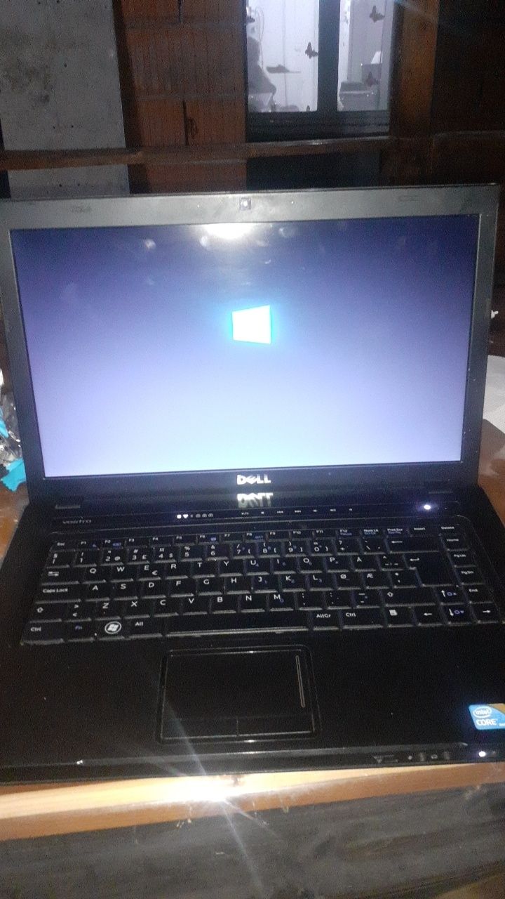 Vand laptop DELL
