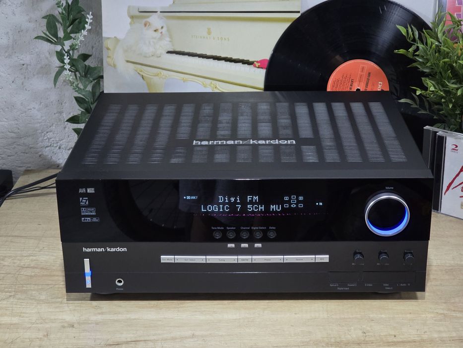 Reveiver HARMAN KARDON AVR-135 230, 6.1, multicanal ,stereo
