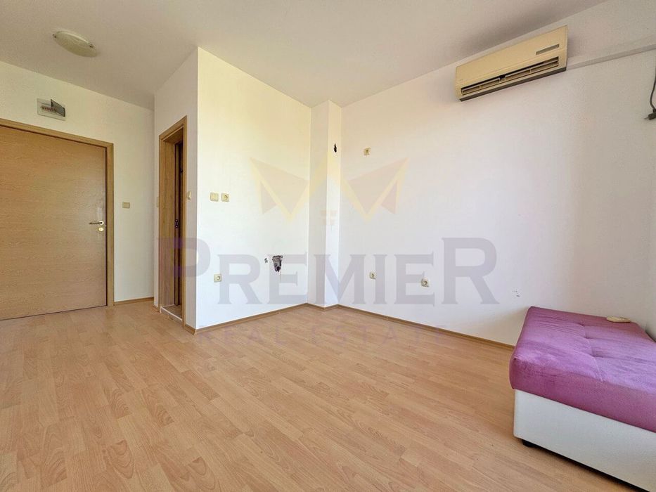 1-стаен в Бургас, област-к.к.Слънчев бряг площ 22 цена 28500