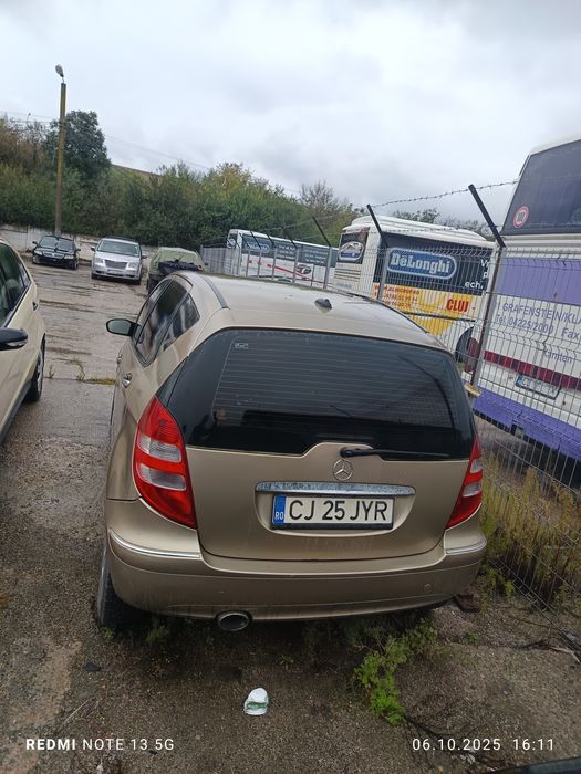Vând Mercedes A Class