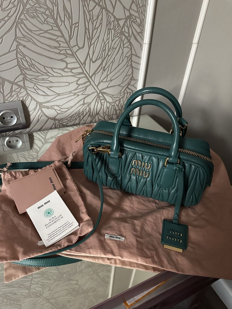 Miu Miu Arcadie matelassé nappa leather bag ОРИГИНАЛ