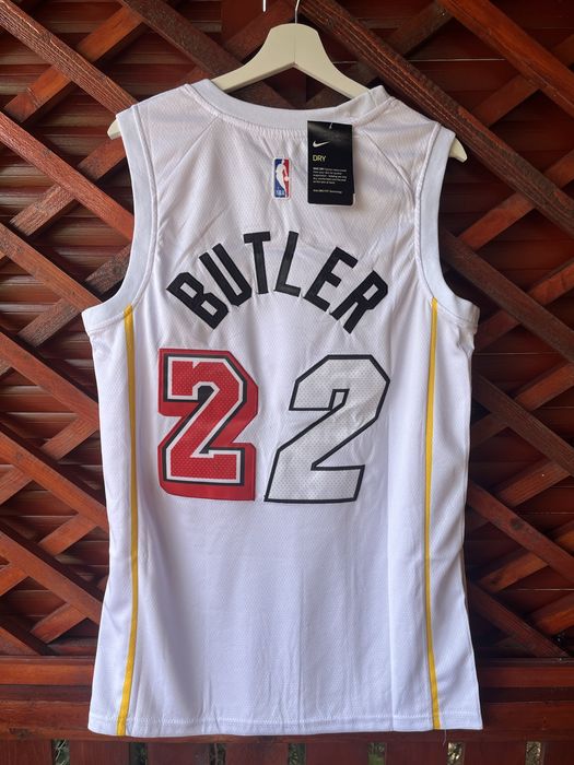 Maiou baschet - Miami Heat - Buttler 22