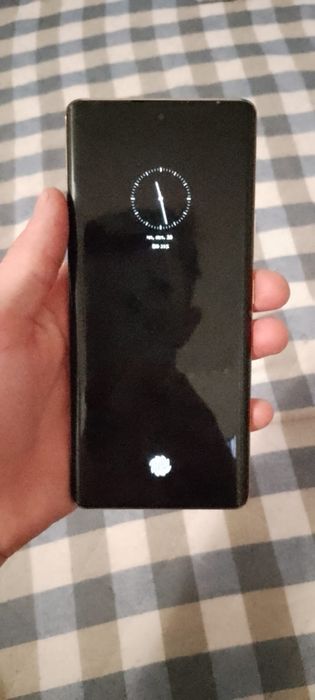 Продам Infinix zero 30 4G экран водопад