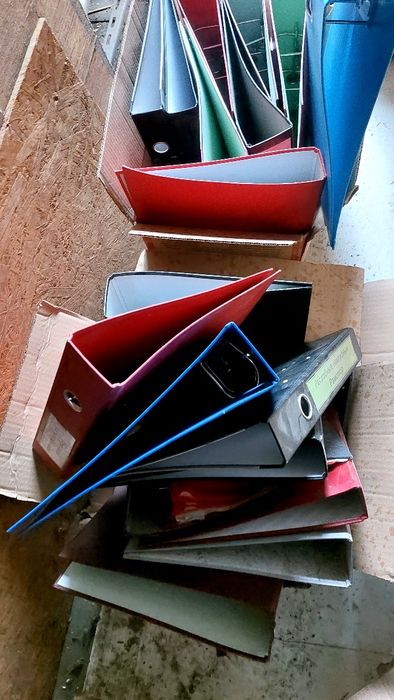 Папки бывшие в употреблении в хосостоянии соянии