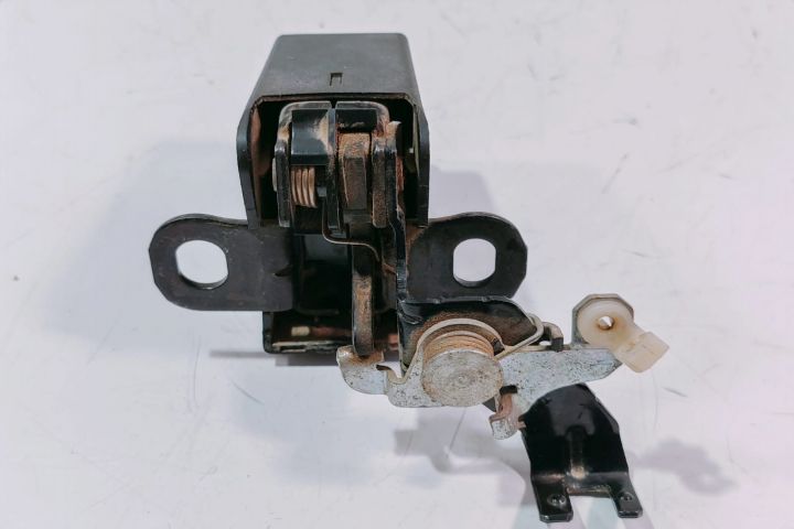 Broasca Usa  spate Volkswagen VW Transporter T5