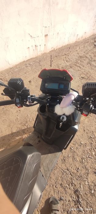 SKUTER TANK sroschna sotiladi