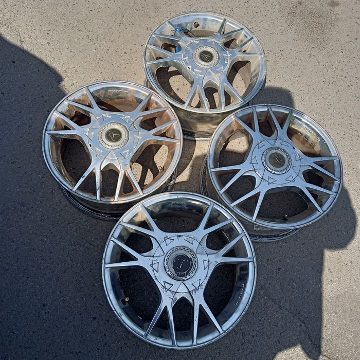 Титановый  диски