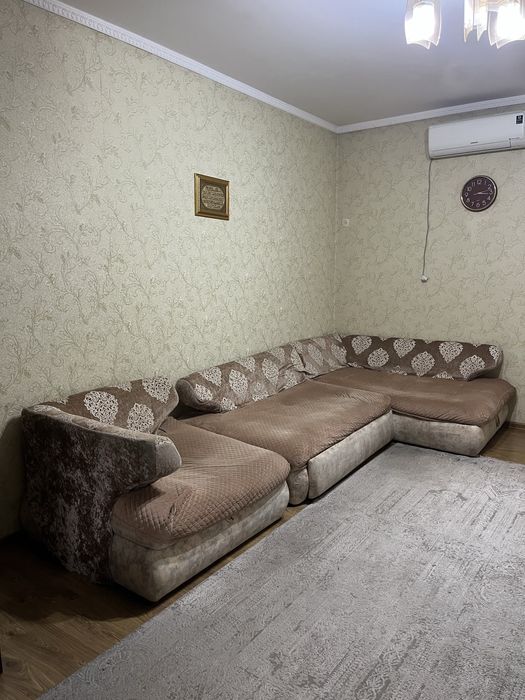 Диван б/у в отличном состоянии