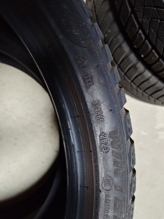 4 Cauciucuri 266 35 R21 Pirelli