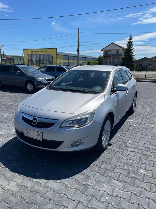 Opel Astra Opel Astra 1.7 CDTI Cosmo