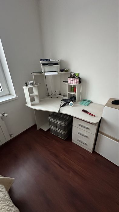 Стол компьютерный