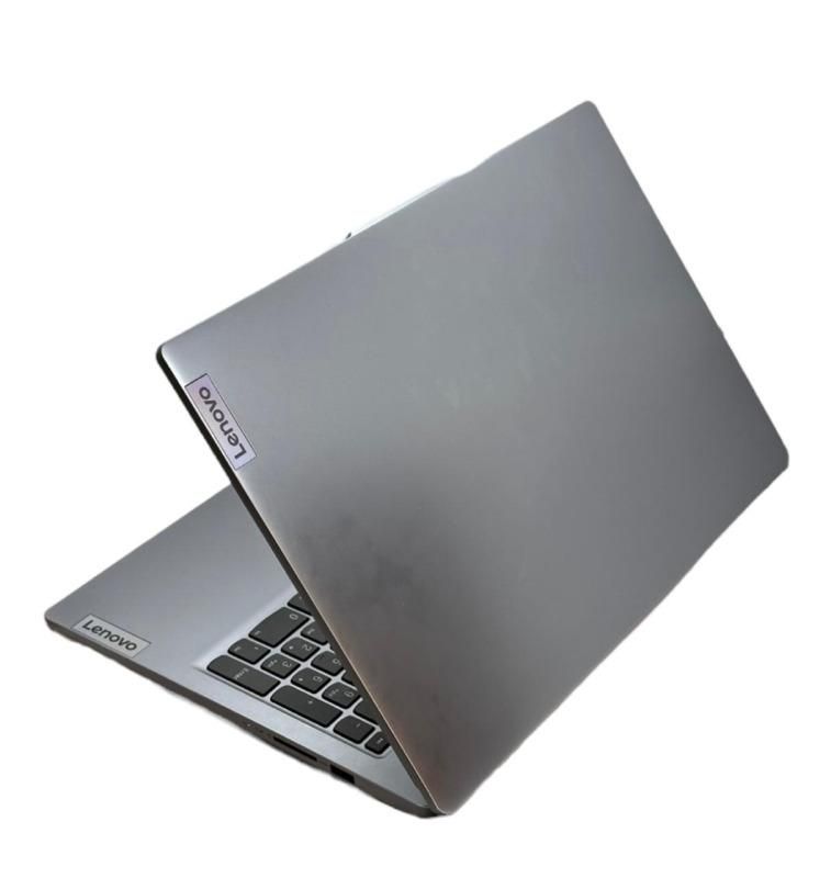 Ноутбук Lenovo  Intel(R) Core (TM) i3- 13N305 CPU /1.8 GHz