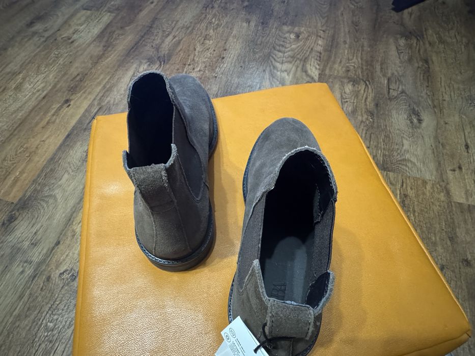 Чисто нови, мъжки обувки и челси боти ЗАРА в размер 39