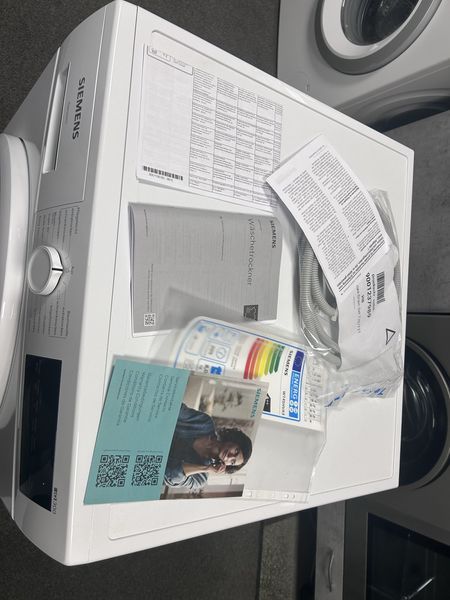 А++ Нова Сушилня с термопомпа  SIEMENS IQ300 , 8 KG ,Гаранция 2 год.