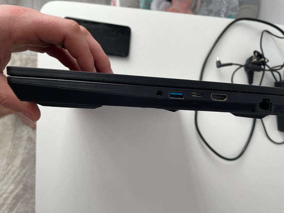 Laptop Gaming MSI Katana GF66